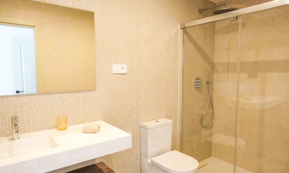 Neue Gebäude - Wohnung -
Málaga - Playa de la Malagueta