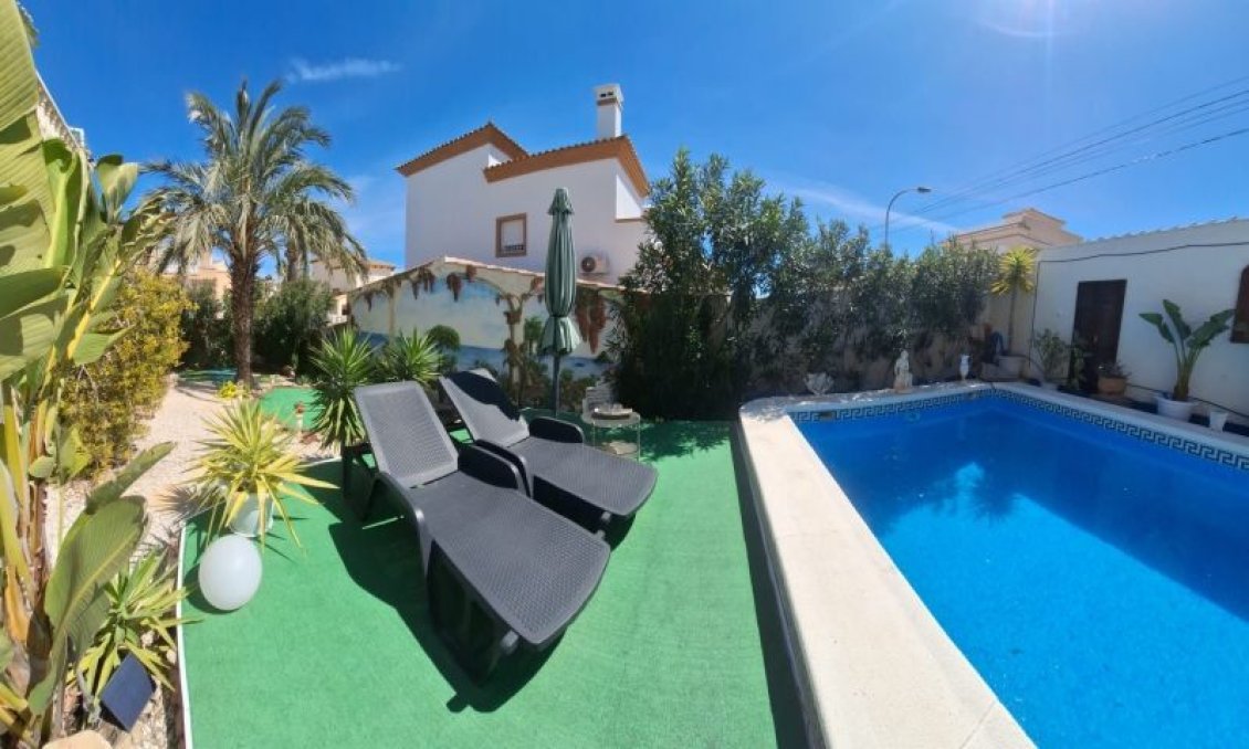 Segunda mano - Villa -
Orihuela Costa - Costa Blanca