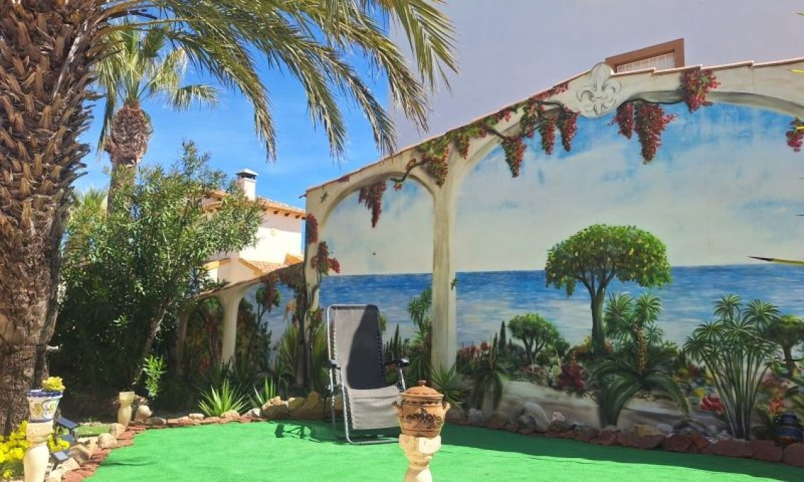 Segunda mano - Villa -
Orihuela Costa - Costa Blanca