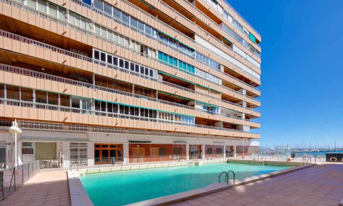 Wiederverkauf - Wohnung -
Torrevieja - Costa Blanca