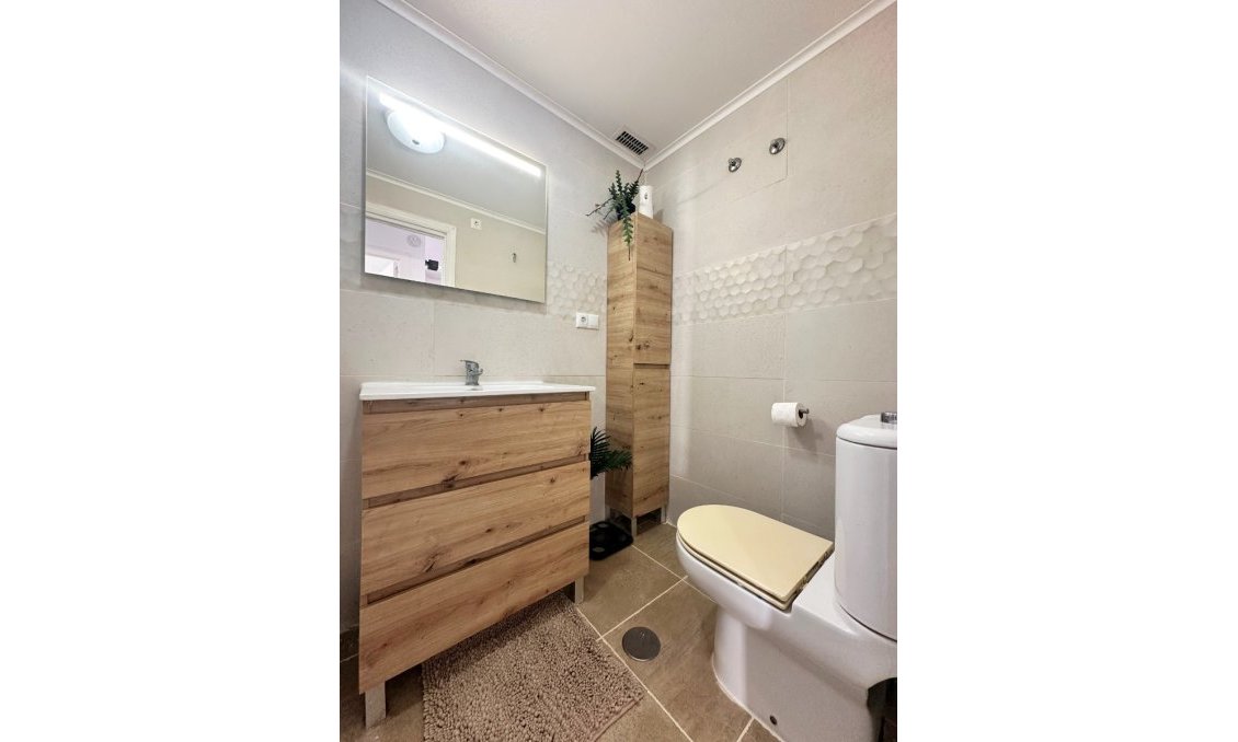 Wiederverkauf - Bungalow -
Orihuela Costa - Costa Blanca