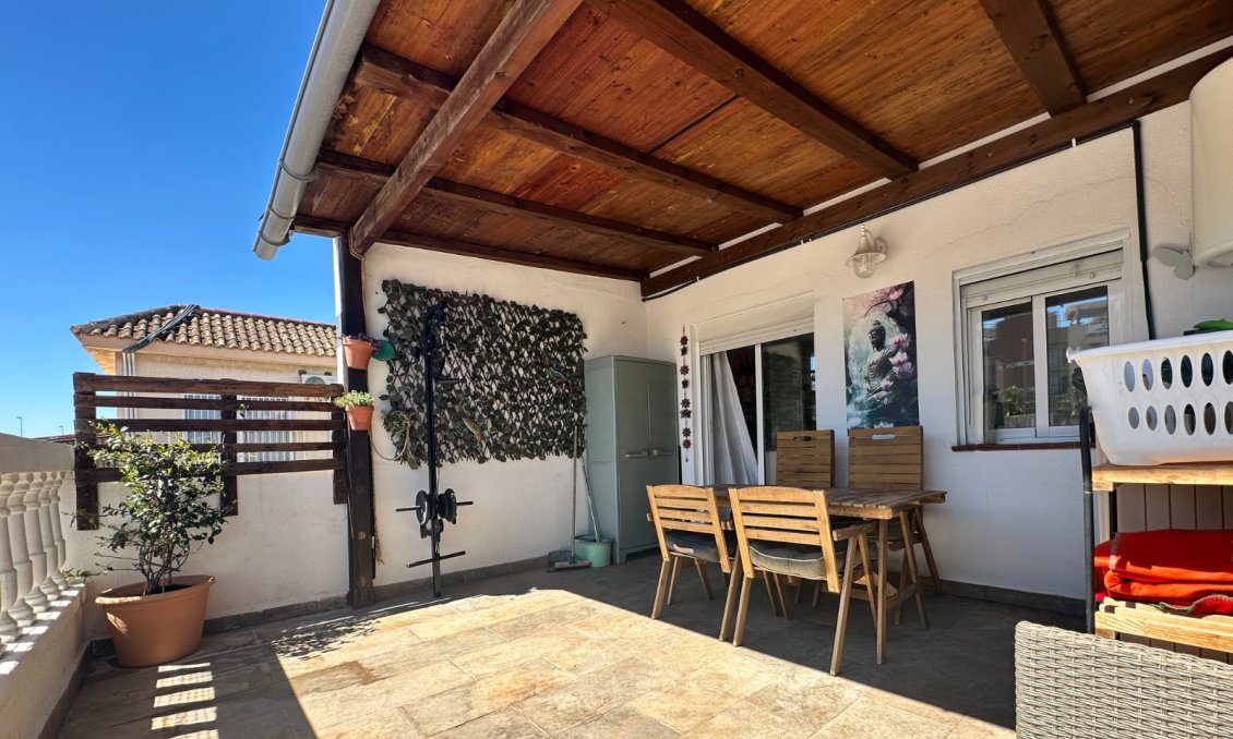 Wiederverkauf - Bungalow -
Orihuela Costa - Costa Blanca