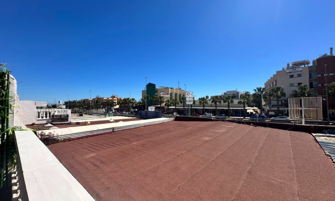 Wiederverkauf - Bungalow -
Orihuela Costa - Costa Blanca