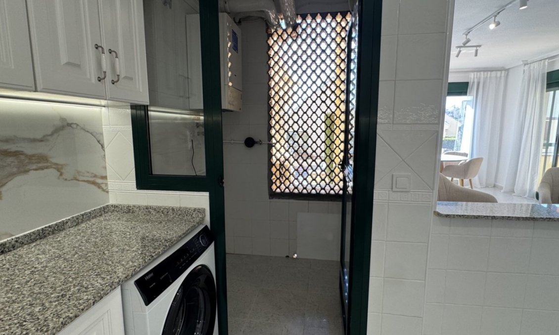 Wiederverkauf - Wohnung -
Orihuela Costa - Costa Blanca