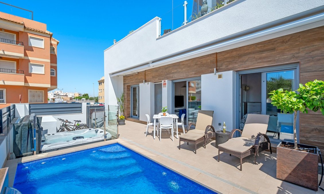 Wiederverkauf - Town House -
Formentera del Segura - Costa Blanca