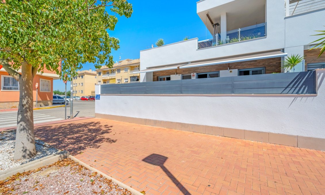 Wiederverkauf - Town House -
Formentera del Segura - Costa Blanca