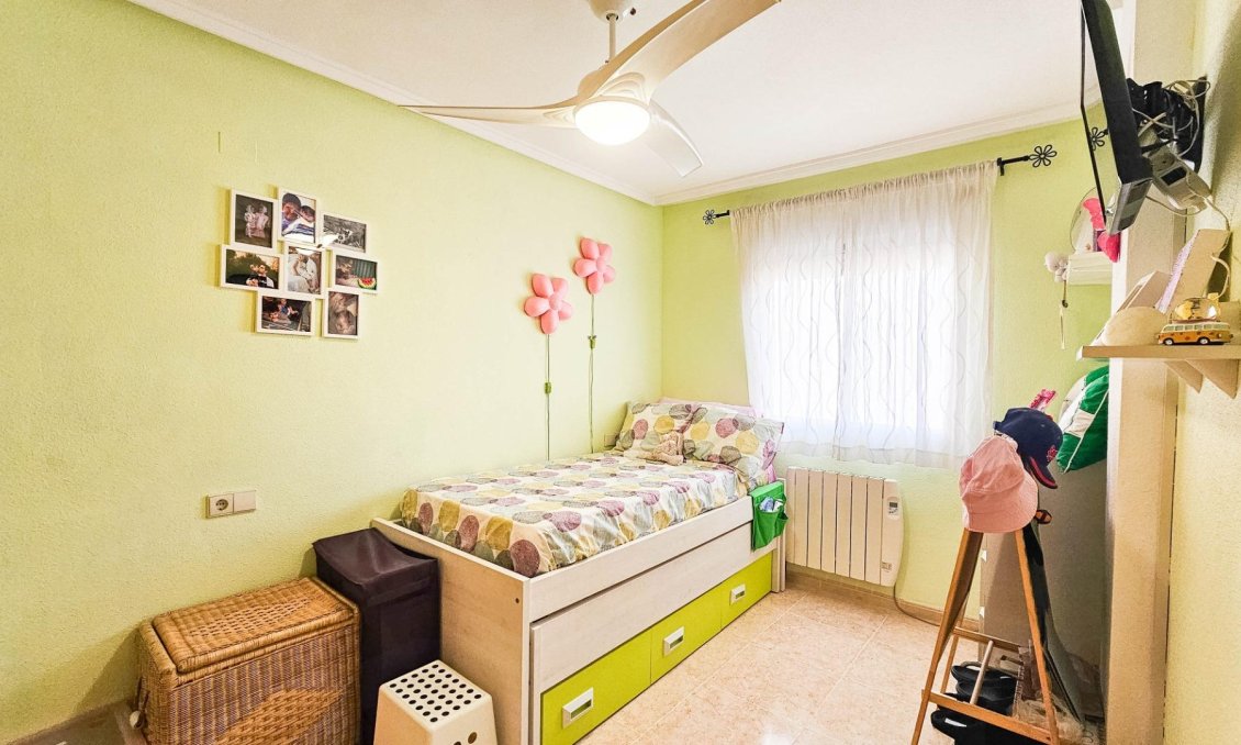 Wiederverkauf - Wohnung -
Torrevieja - Centro