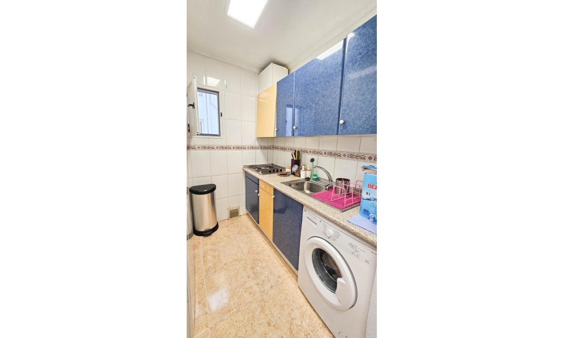 Wiederverkauf - Wohnung -
Torrevieja - Centro