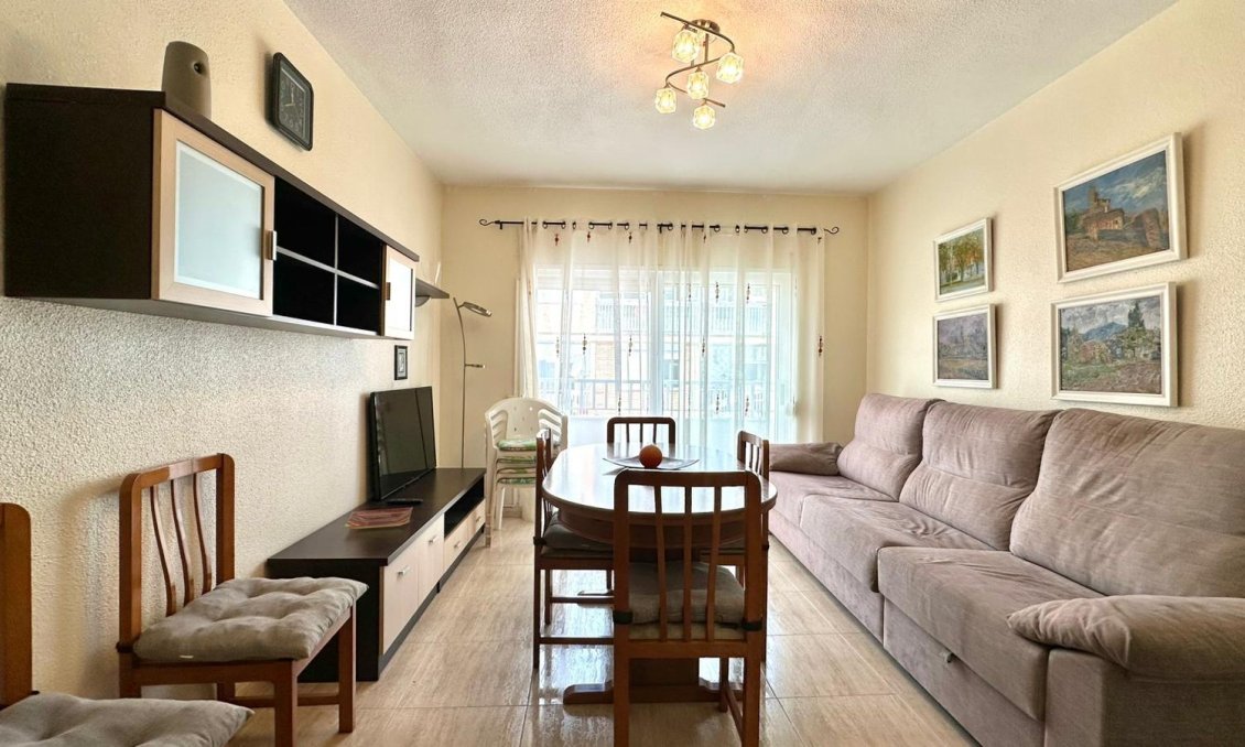 Wiederverkauf - Wohnung -
Torrevieja - Estacion De Autobuses