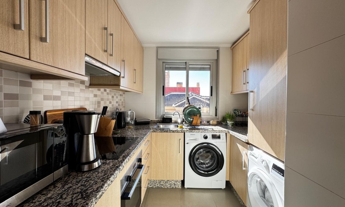 Segunda mano - Apartamento -
Torrevieja - Playa del Cura