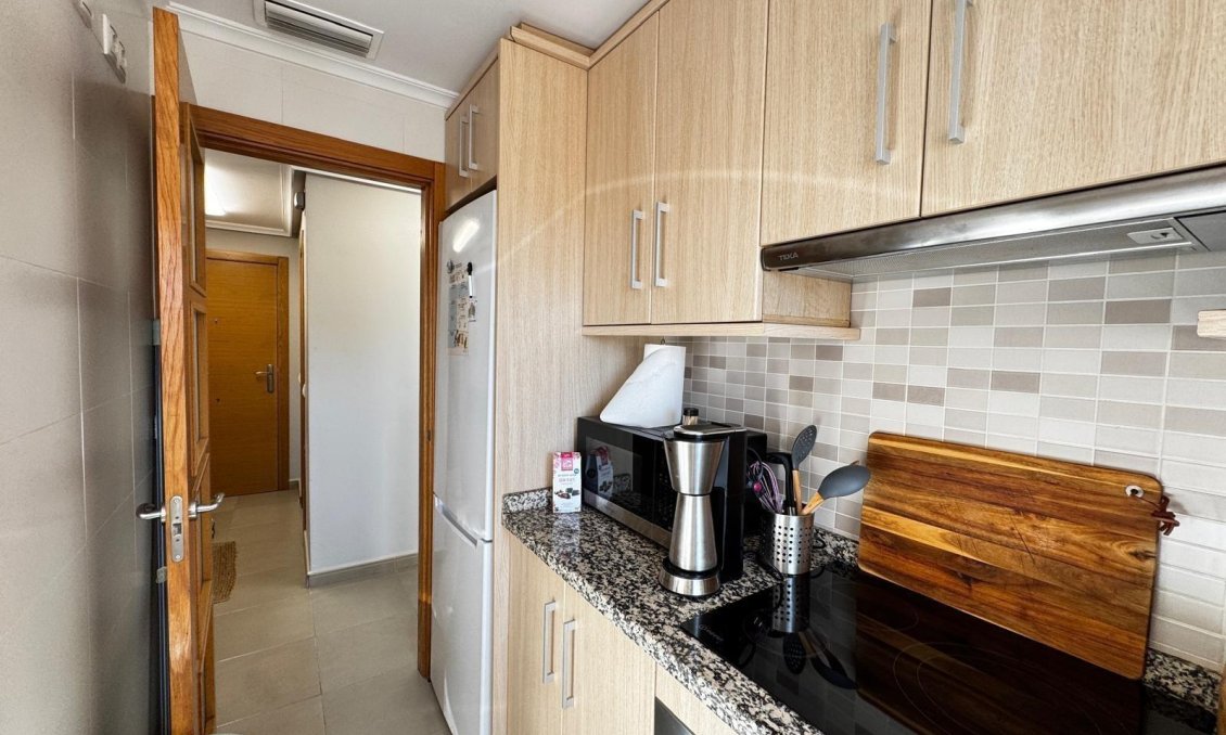 Segunda mano - Apartamento -
Torrevieja - Playa del Cura