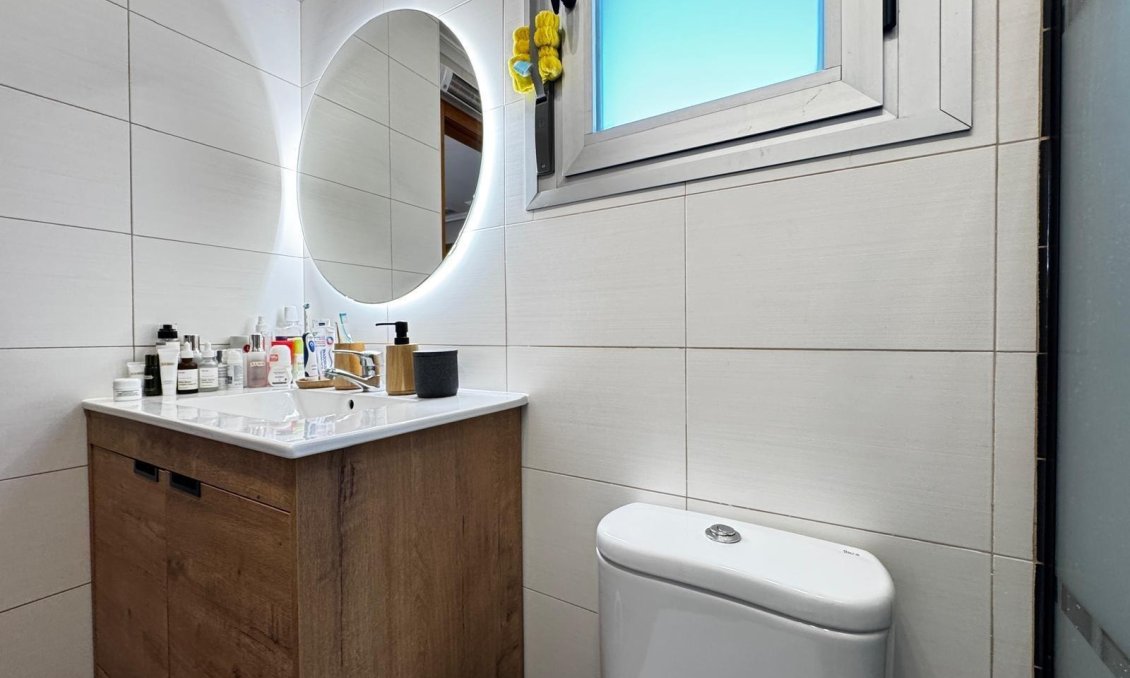 Segunda mano - Apartamento -
Torrevieja - Playa del Cura