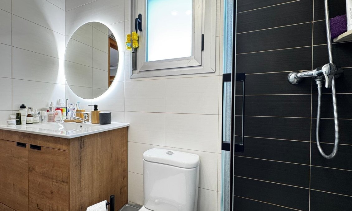 Segunda mano - Apartamento -
Torrevieja - Playa del Cura