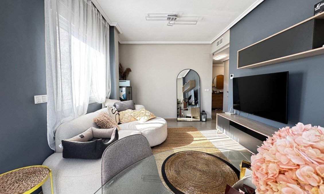 Segunda mano - Apartamento -
Torrevieja - Playa del Cura