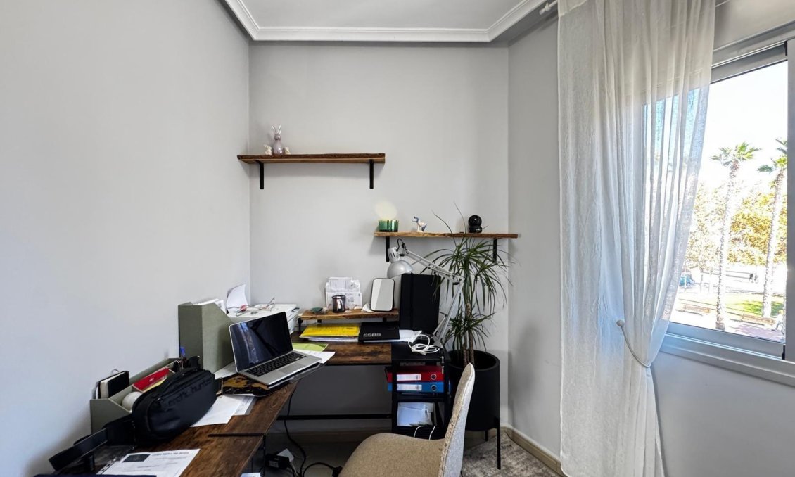 Segunda mano - Apartamento -
Torrevieja - Playa del Cura