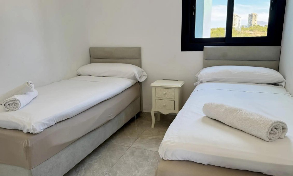 Wiederverkauf - Wohnung -
Benidorm - Playa de Poniente