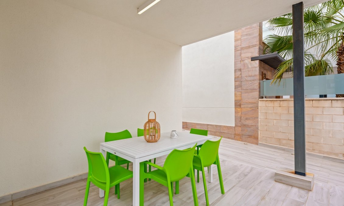 Wiederverkauf - Villa -
Orihuela Costa - Costa Blanca