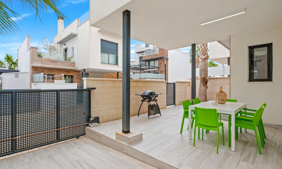 Wiederverkauf - Villa -
Orihuela Costa - Costa Blanca