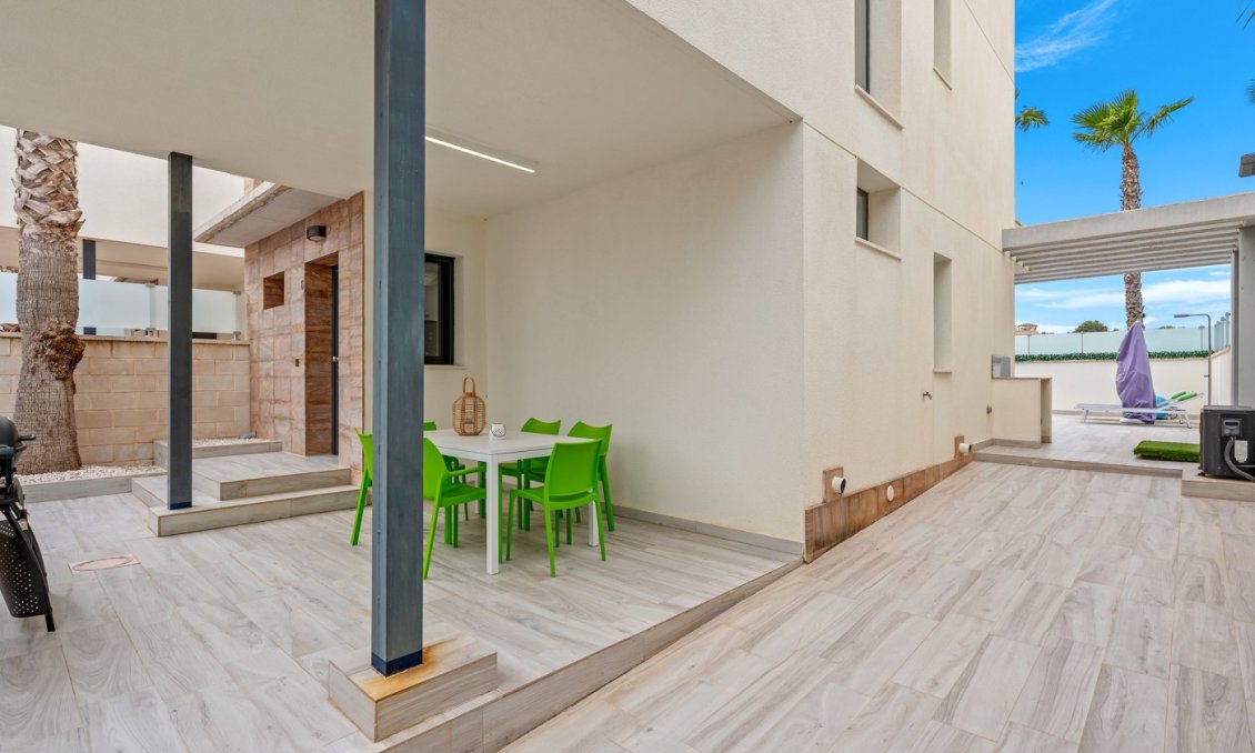 Wiederverkauf - Villa -
Orihuela Costa - Costa Blanca