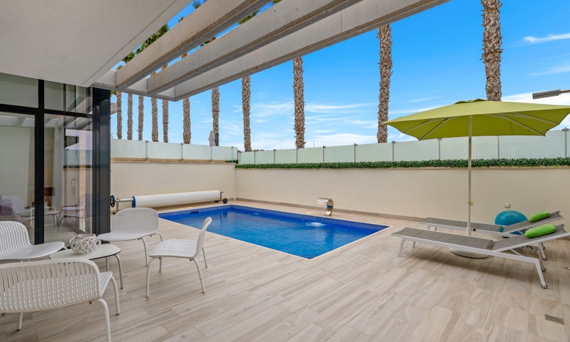 Wiederverkauf - Villa -
Orihuela Costa - Costa Blanca