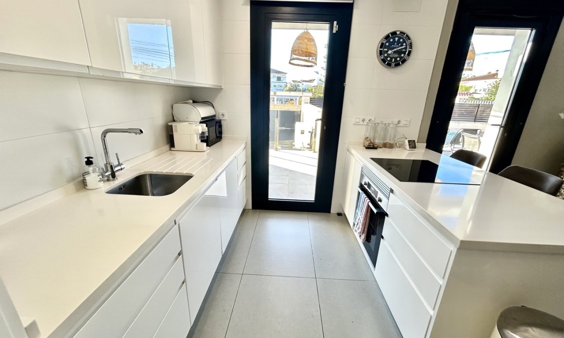 Wiederverkauf - Villa -
Los Balcones - Costa Blanca