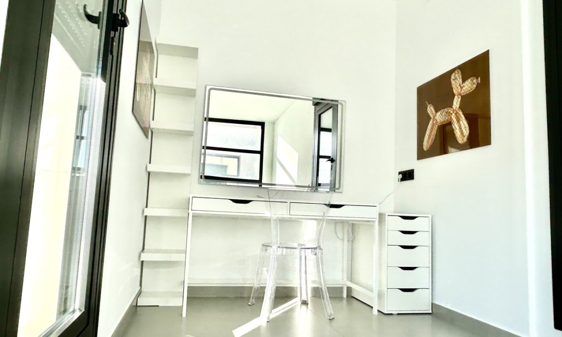 Wiederverkauf - Villa -
Los Balcones - Costa Blanca