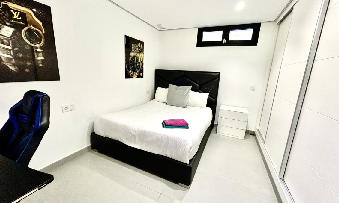 Wiederverkauf - Villa -
Los Balcones - Costa Blanca