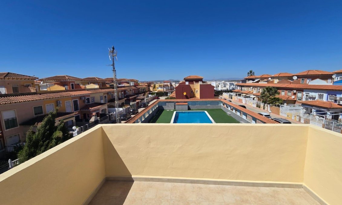 Wiederverkauf - Duplex -
Torrevieja - Torretas