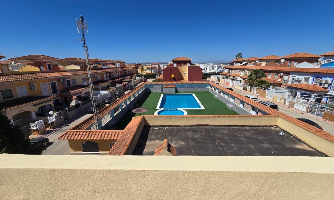 Wiederverkauf - Duplex -
Torrevieja - Torretas