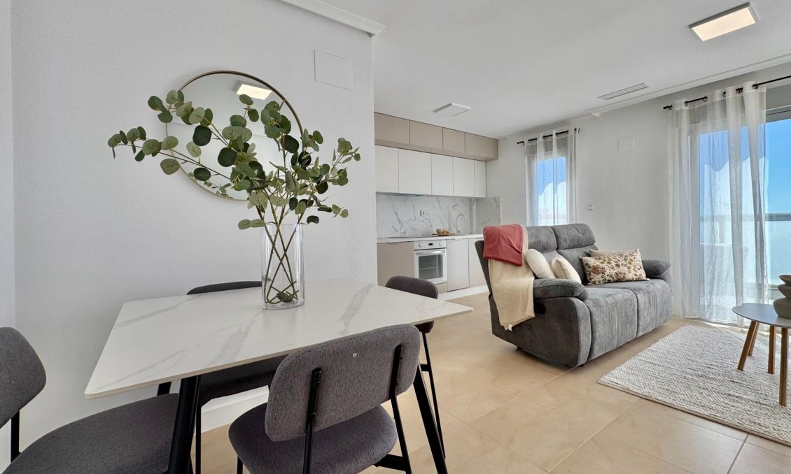 Segunda mano - Apartamento -
Torrevieja - PARQUE DE LAS NACIONES