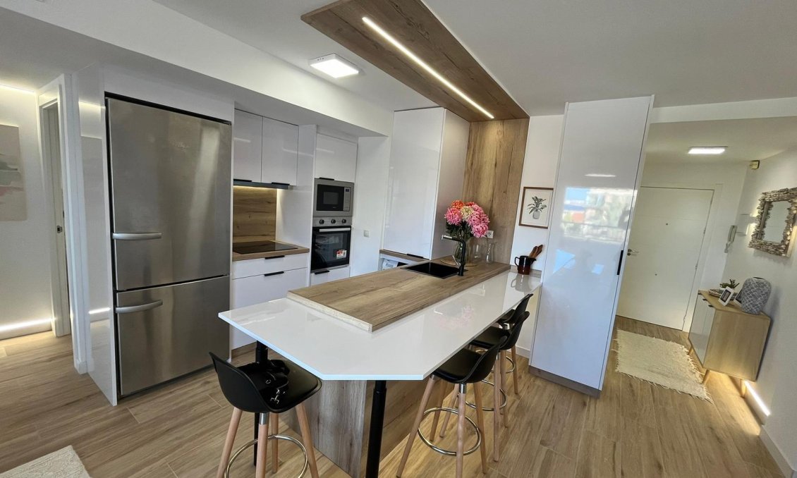 Segunda mano - Apartamento -
Torrevieja - Punta Prima