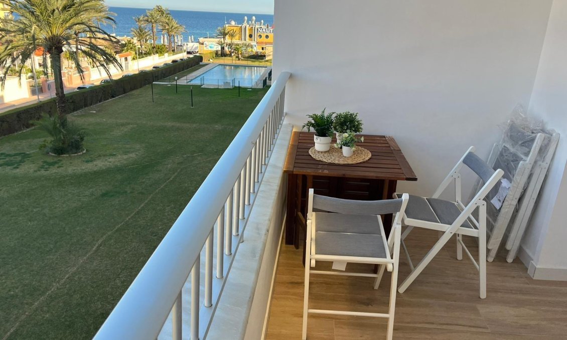 Segunda mano - Apartamento -
Torrevieja - Punta Prima