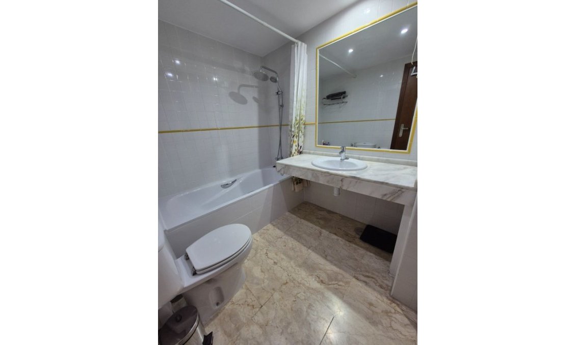 Wiederverkauf - Wohnung -
Punta Prima - Costa Blanca