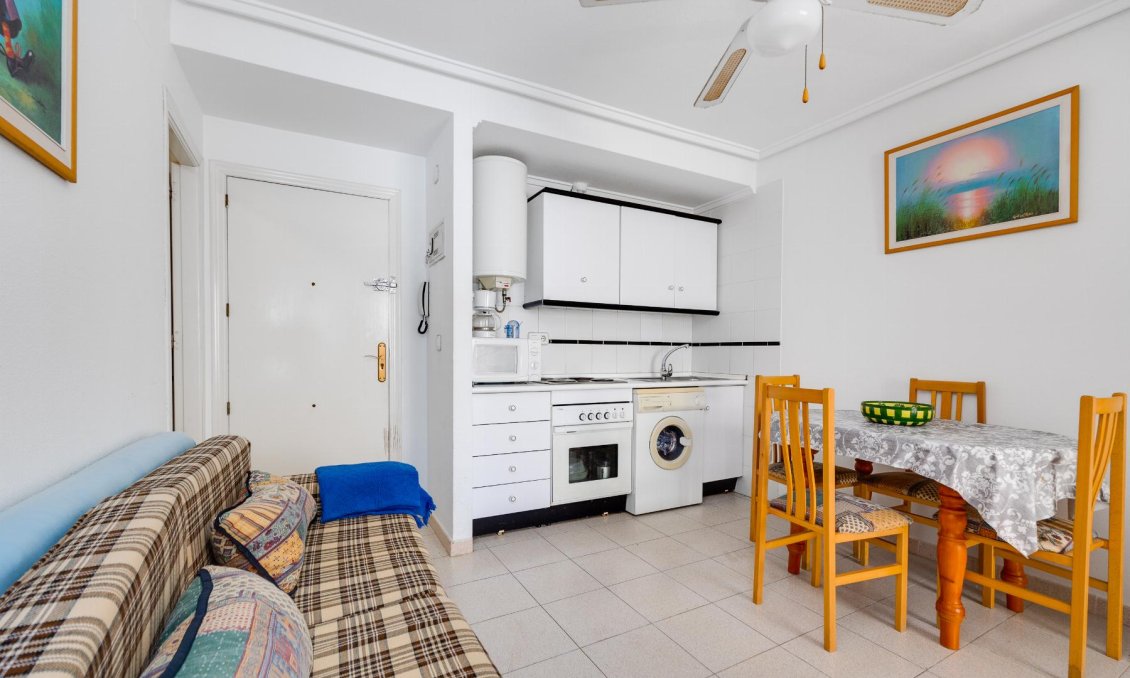 Wiederverkauf - Wohnung -
Torrevieja - Costa Blanca