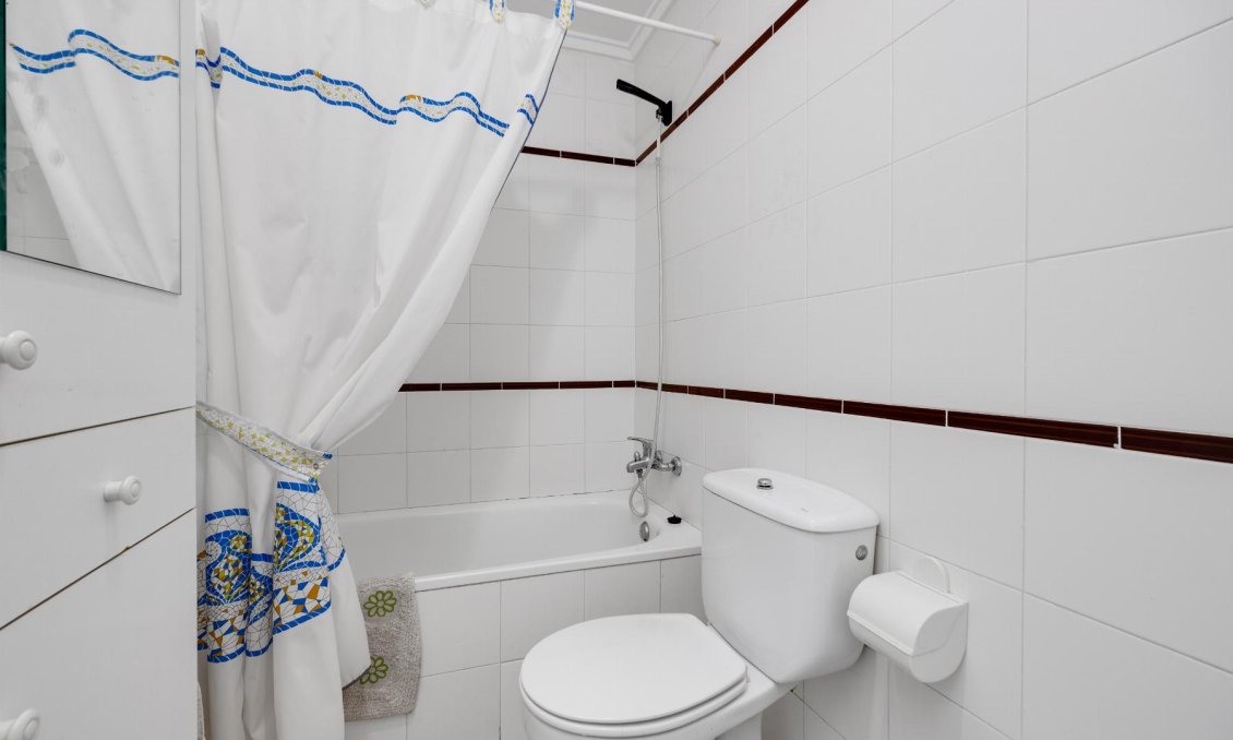 Wiederverkauf - Wohnung -
Torrevieja - Costa Blanca