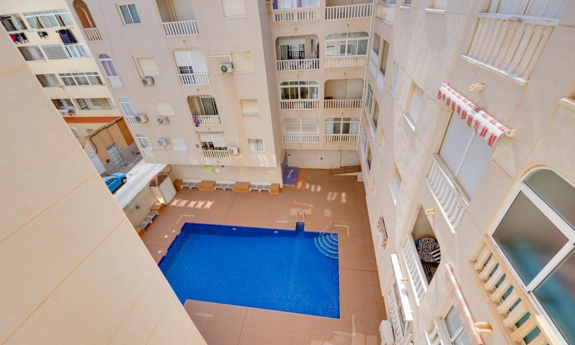 Wiederverkauf - Wohnung -
Torrevieja - Costa Blanca