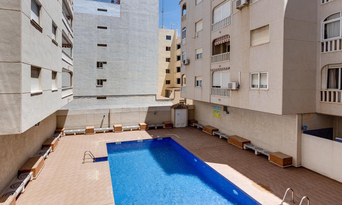 Wiederverkauf - Wohnung -
Torrevieja - Costa Blanca