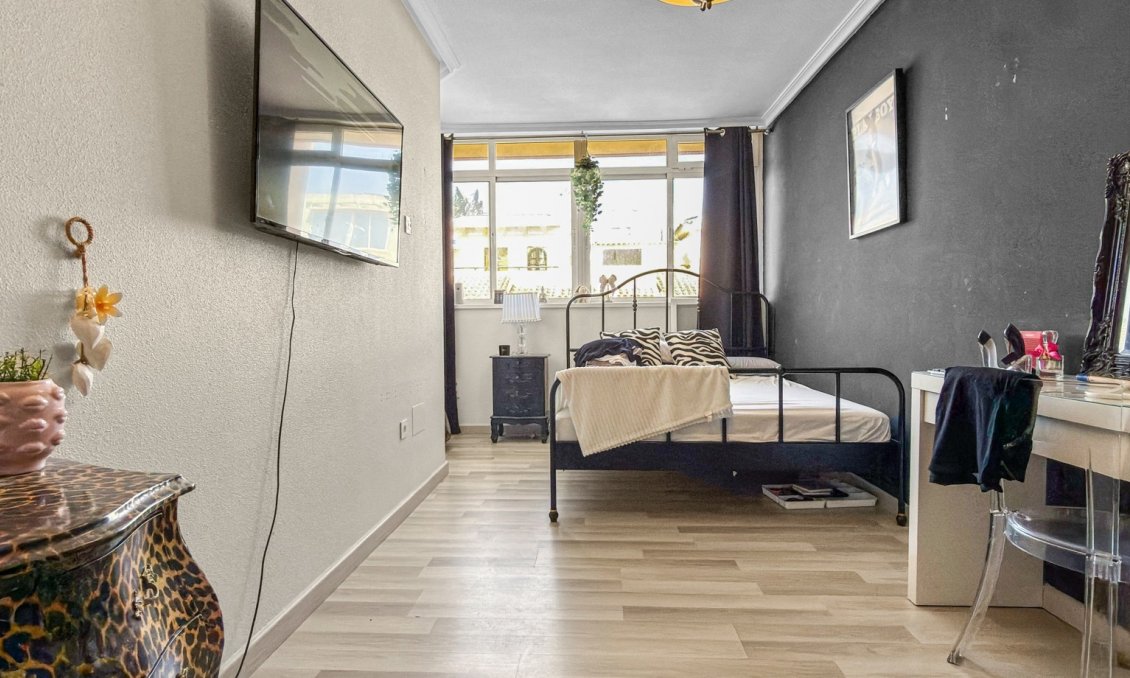 Wiederverkauf - Town House -
Orihuela Costa - Costa Blanca