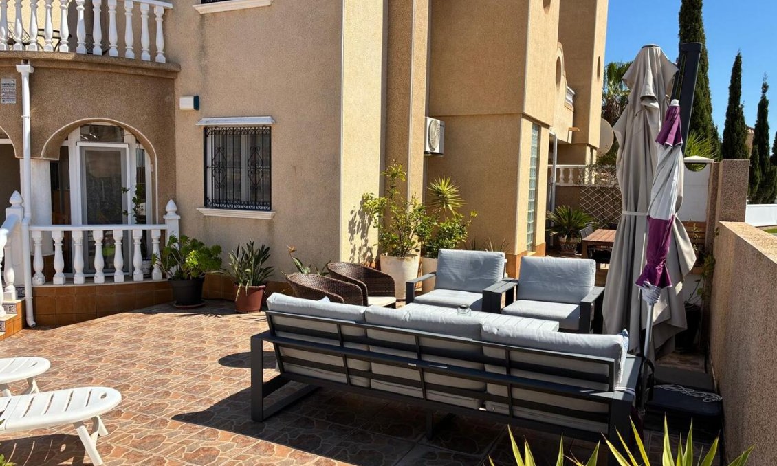 Wiederverkauf - Quad Villa -
Las Filipinas - Costa Blanca