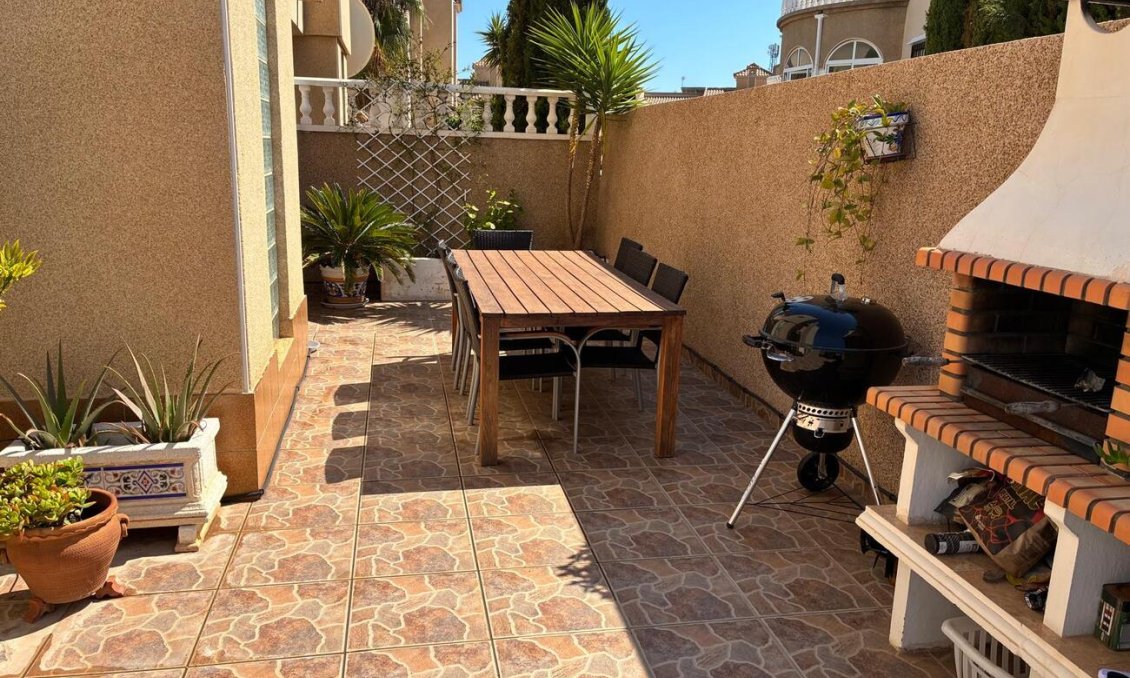 Wiederverkauf - Quad Villa -
Las Filipinas - Costa Blanca