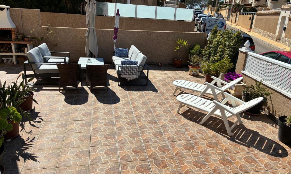 Wiederverkauf - Quad Villa -
Las Filipinas - Costa Blanca