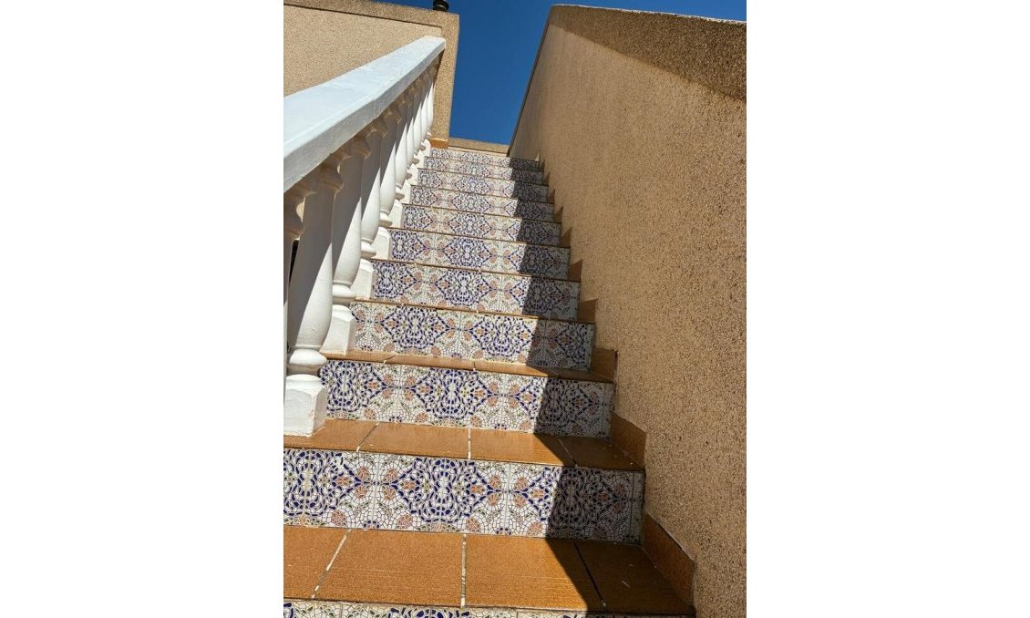 Wiederverkauf - Quad Villa -
Las Filipinas - Costa Blanca