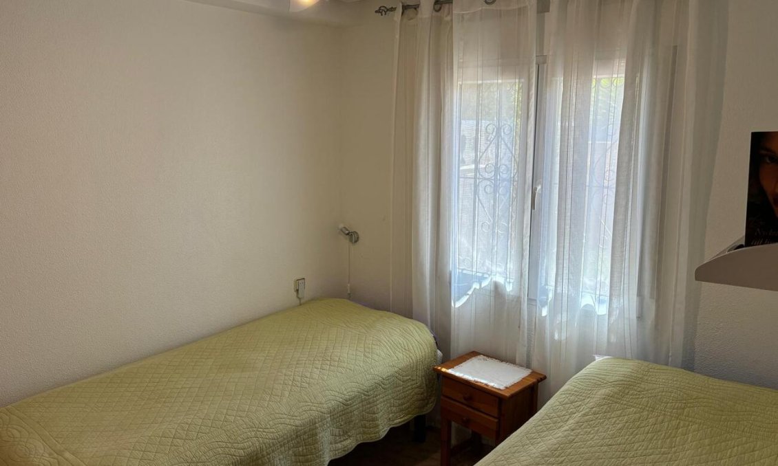 Wiederverkauf - Quad Villa -
Las Filipinas - Costa Blanca