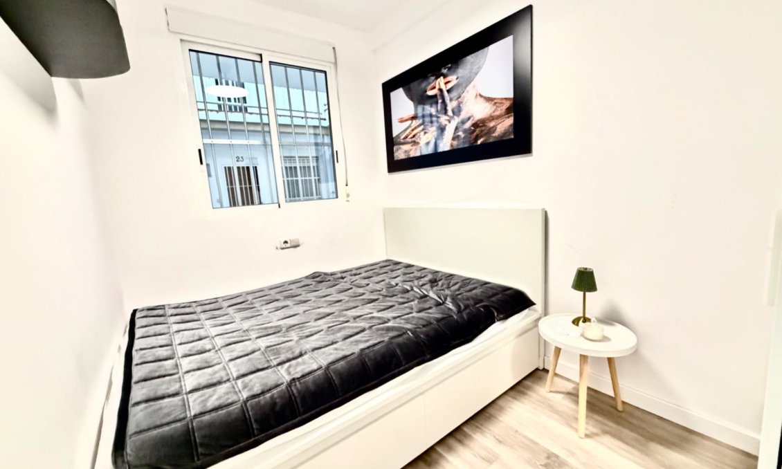Resale - Apartment -
Torrevieja - La Mata Pueblo