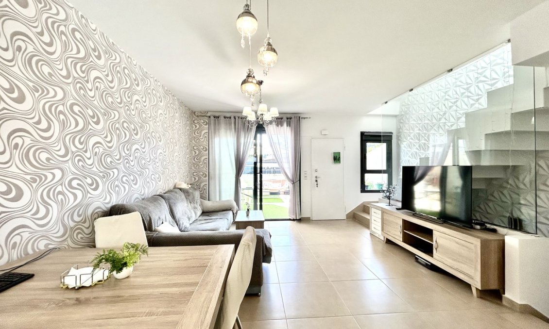 Wiederverkauf - Town House -
Los Dolses - Inland