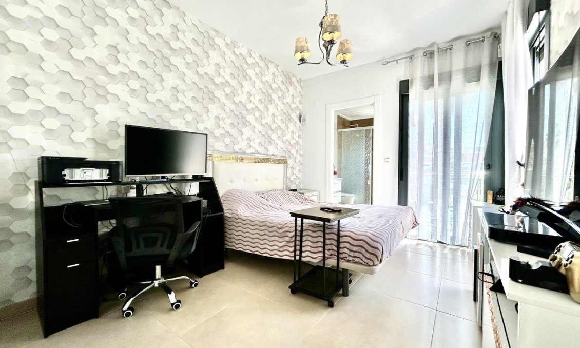 Wiederverkauf - Town House -
Los Dolses - Inland