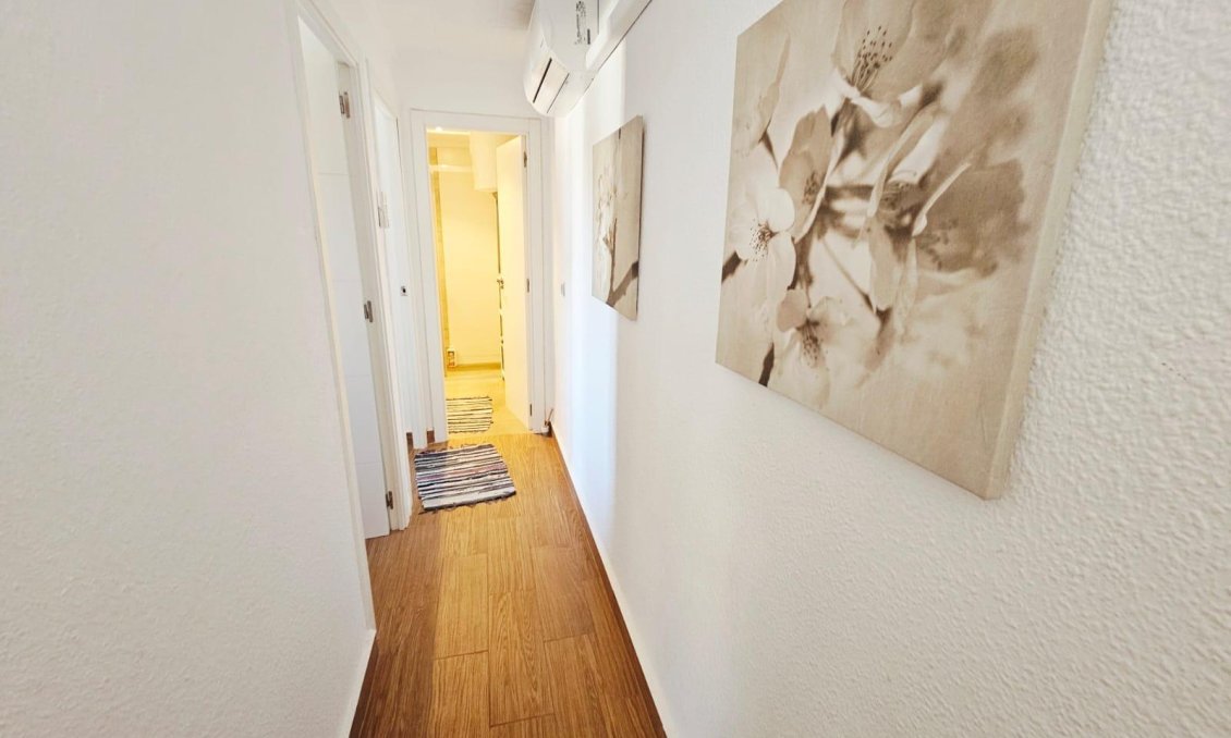 Wiederverkauf - Duplex -
Torrevieja - Cabo Cervera