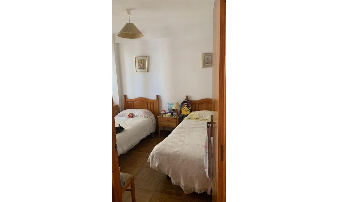 Wiederverkauf - Wohnung -
Torrevieja - Cabo Cervera