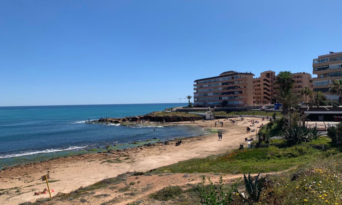 Wiederverkauf - Wohnung -
Torrevieja - Cabo Cervera