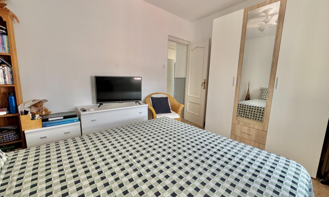 Használt Ingatlanok - Villa -
Dolores - Comunidad Valenciana